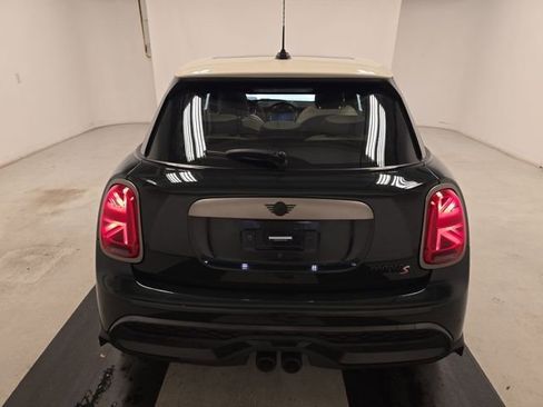 Used 2023 MINI Cooper S w/ MINI Resolute Edition image 10