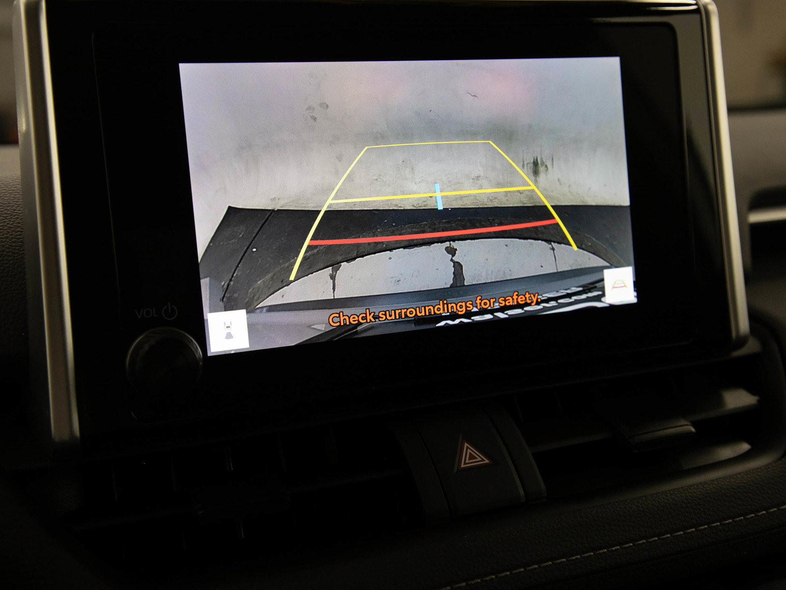 Used 2024 Toyota RAV4 XLE AWD/4WD image 27