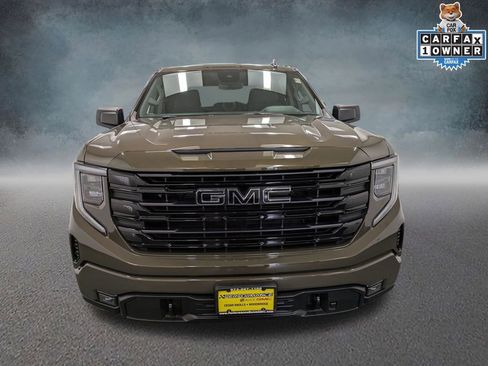 Used 2024 GMC Sierra 1500 Elevation AWD/4WD image 2