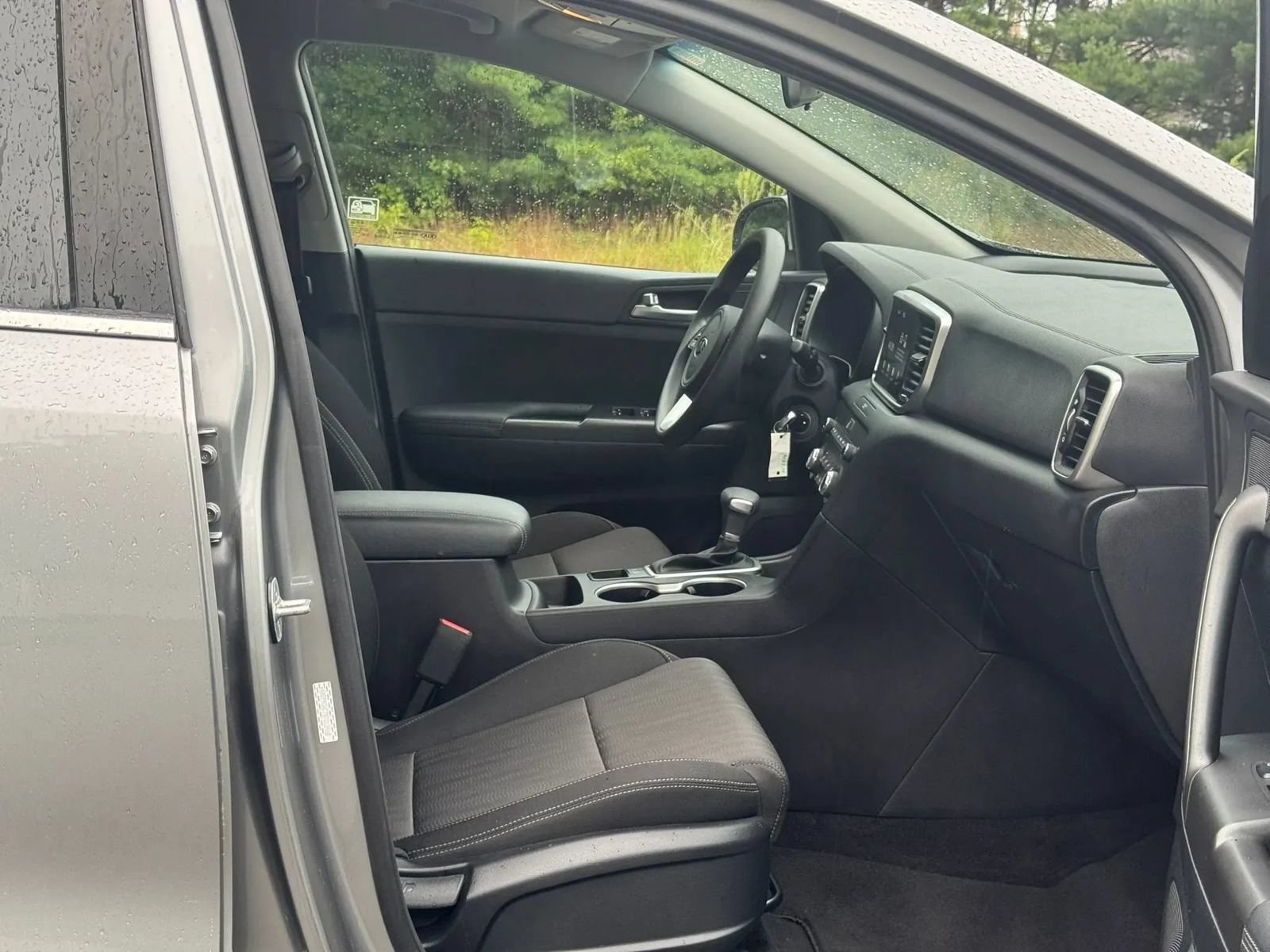 Used 2022 Kia Sportage LX FWD image 14