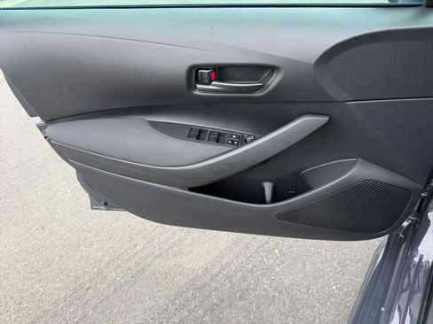 Used 2024 Toyota Corolla LE image 21