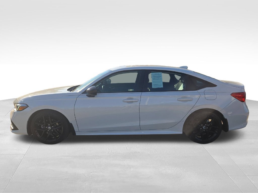 Used 2024 Honda Civic Sport image 2