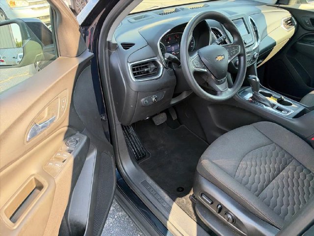 Used 2021 Chevrolet Equinox LT w/ LPO, Floor Liner Package FWD image 14