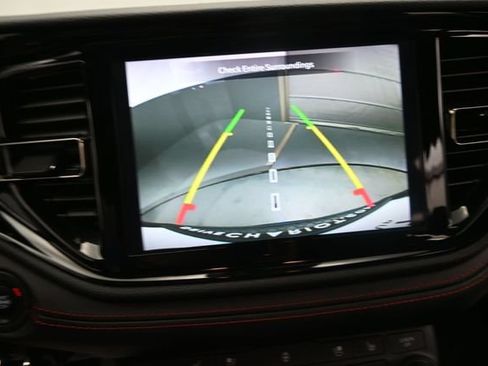 Used 2025 Dodge Durango GT AWD/4WD image 31