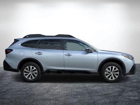 Used 2021 Subaru Outback Premium AWD/4WD image 2