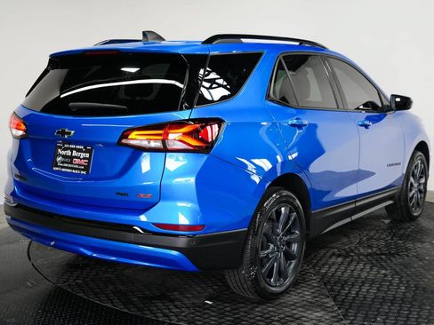 Used 2024 Chevrolet Equinox RS AWD/4WD image 8