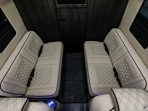 Used 2025 Mercedes-Benz Sprinter 3500 image 99