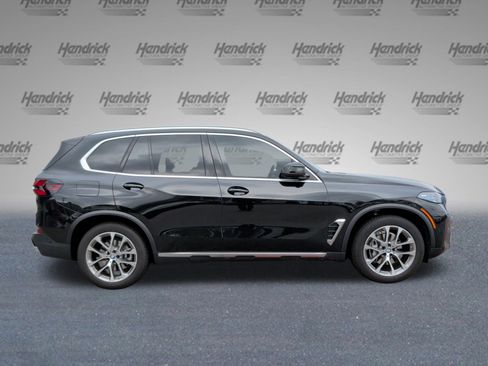 Certified 2025 BMW X5 xDrive40i w/ Premium Package image 6
