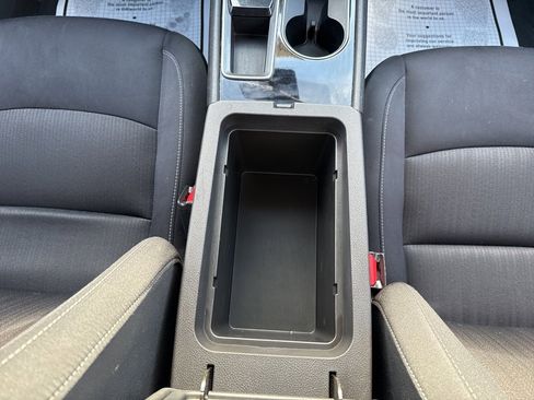 Used 2024 Nissan Altima 2.5 SV image 33