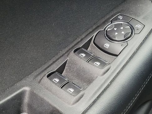 Used 2017 Ford Edge SE AWD/4WD image 27