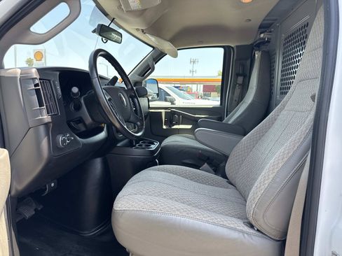 Used 2023 Chevrolet Express 2500 w/ Driver Convenience Package RWD image 22
