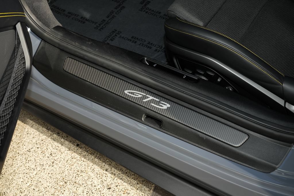 Certified 2026 Porsche 911 GT3 RWD image 21