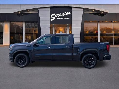 Used 2024 GMC Sierra 1500 Elevation AWD/4WD image 2