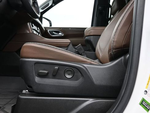 Used 2024 Chevrolet Tahoe High Country w/ Advanced Technology Package image 27