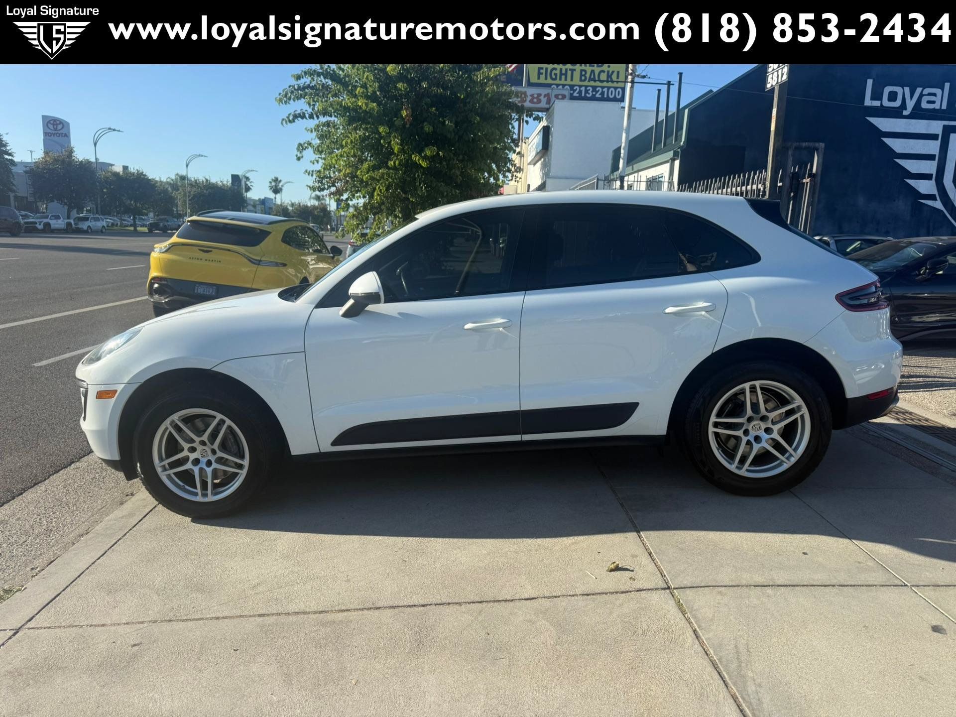 Used 2017 Porsche Macan AWD/4WD image 4
