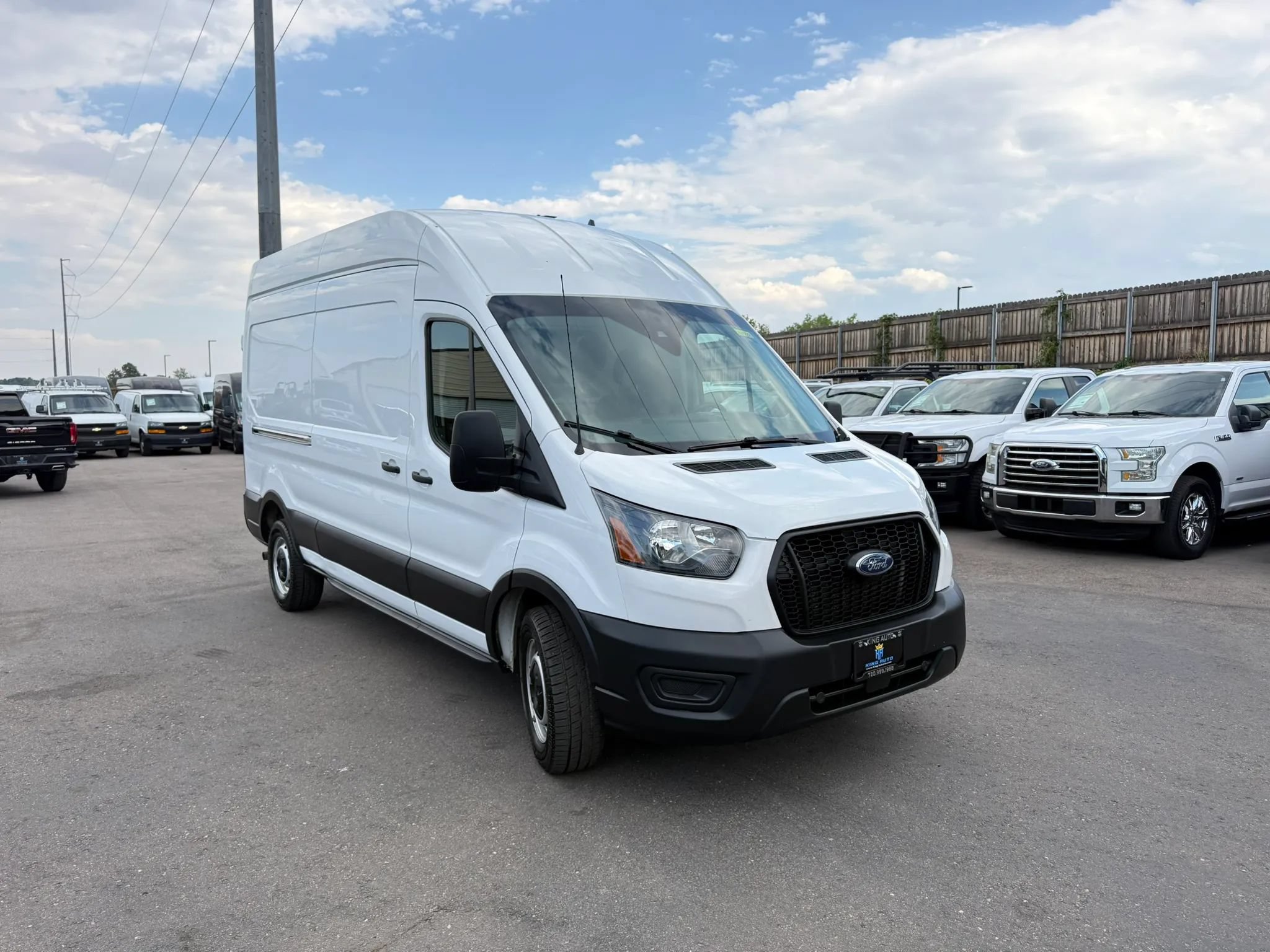 Used 2023 Ford Transit 250 148 High Roof RWD image 10