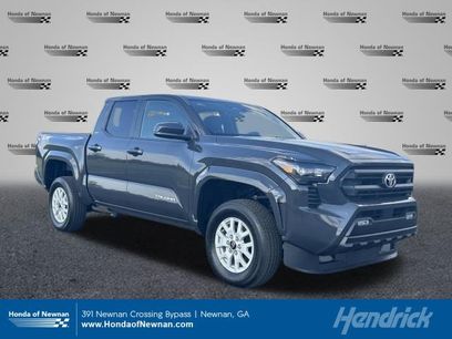Used 2025 Toyota Tacoma SR5