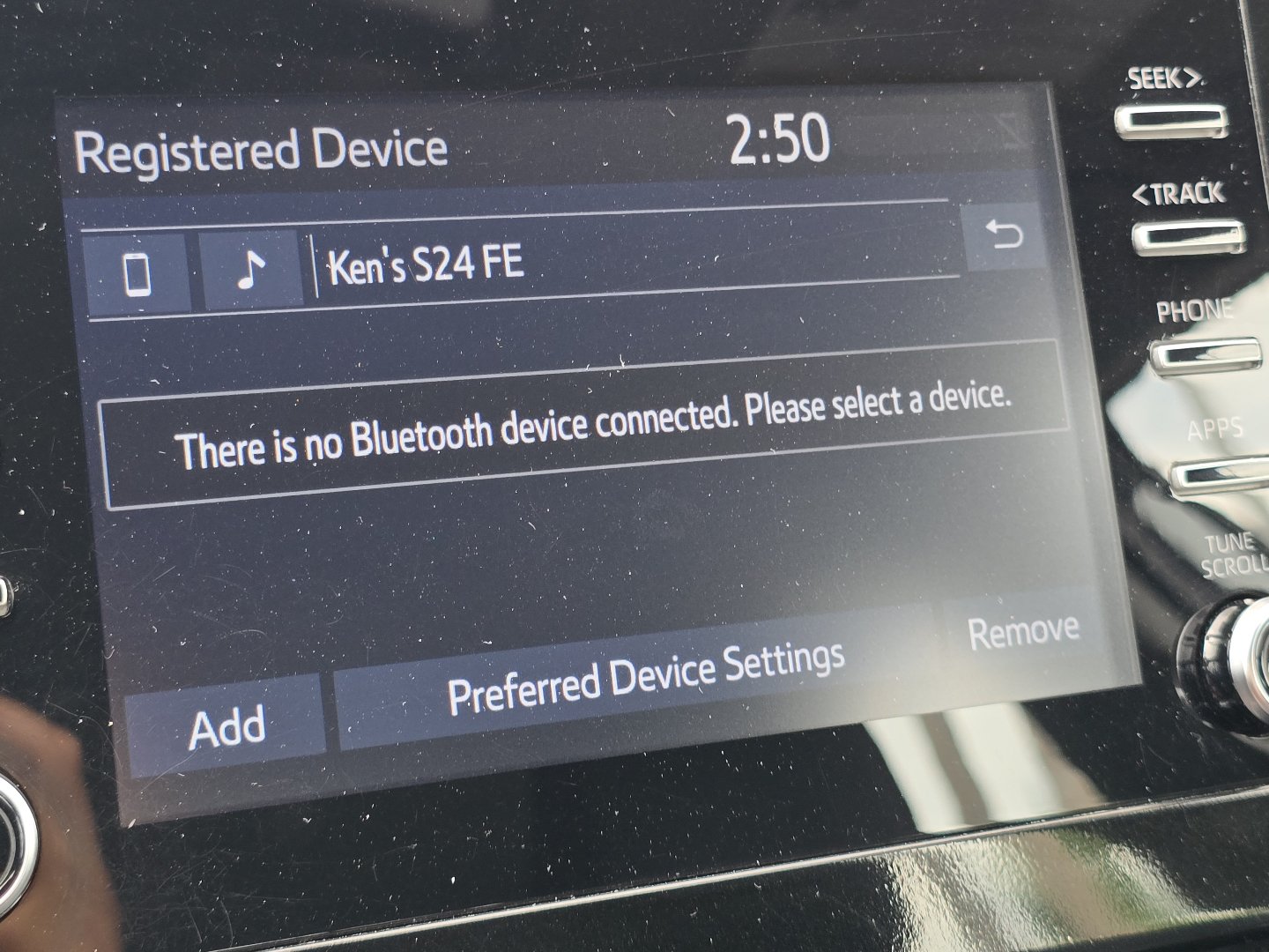 Used 2024 Toyota Camry SE FWD image 4