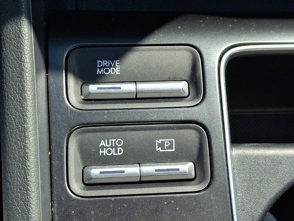 Used 2025 Hyundai Sonata SEL FWD image 27