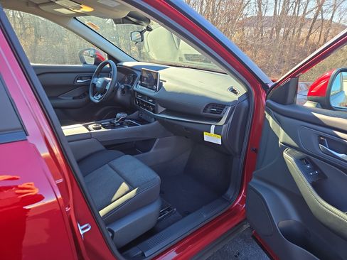 New 2026 Nissan Rogue SV image 13