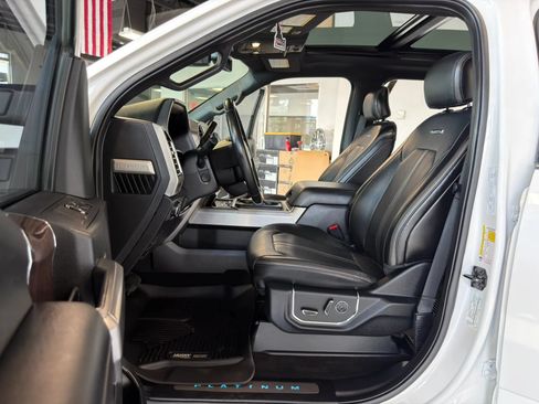 Used 2017 Ford F350 Platinum w/ Platinum Ultimate Package AWD/4WD image 13