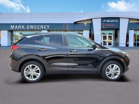 Used 2023 Buick Encore GX Preferred w/ Cold Weather Comfort Package AWD/4WD image 34