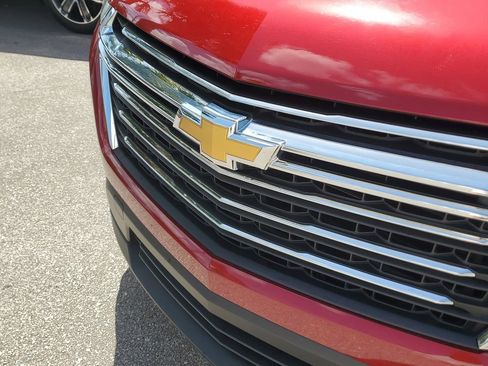 Certified 2023 Chevrolet Traverse LT FWD image 8