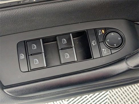 Used 2025 MAZDA CX-50 AWD 2.5 S w/ Premium Plus Pkg image 12