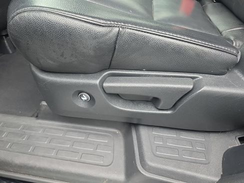 Used 2019 Honda Pilot Touring image 29