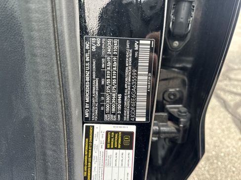 Used 2016 Mercedes-Benz GL 450 4MATIC image 33