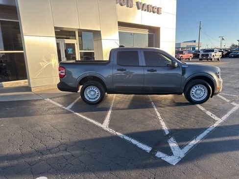 Used 2025 Ford Maverick XL image 7
