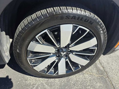 Used 2025 Mitsubishi Outlander SE AWD/4WD image 9