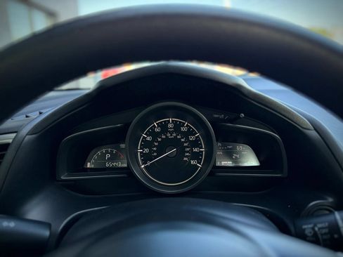 Used 2017 MAZDA MAZDA3 Sport FWD image 10