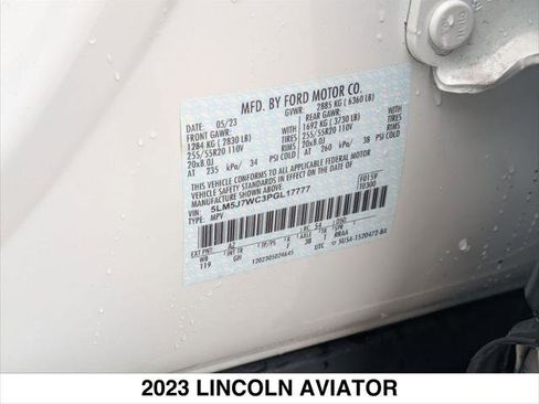 Used 2023 Lincoln Aviator Reserve w/ Equipment Group 201A RWD image 25