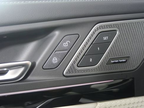 New 2026 BMW X1 xDrive28i w/ Technology Package image 11