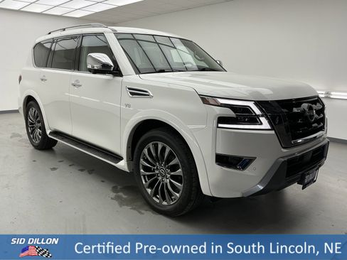 Used 2021 Nissan Armada Platinum w/ Captain's Chairs Package image 3