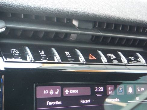 Certified 2024 Jeep Grand Cherokee Altitude AWD/4WD image 30