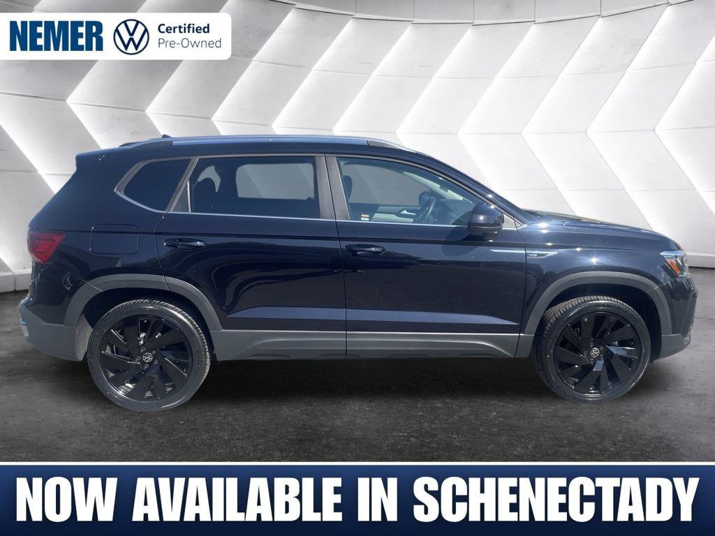 Used 2024 Volkswagen Taos SE AWD/4WD image 7