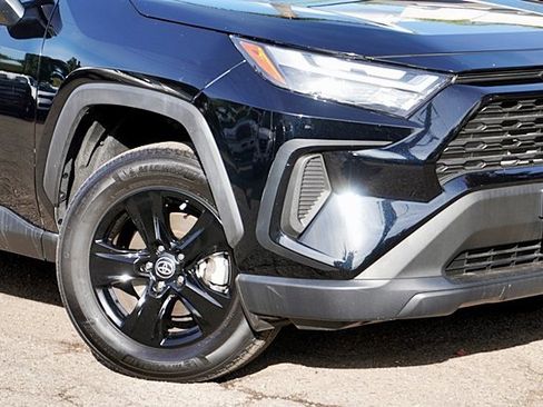 Used 2024 Toyota RAV4 XLE image 4