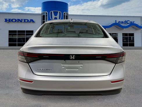 New 2025 Honda Accord LX image 4