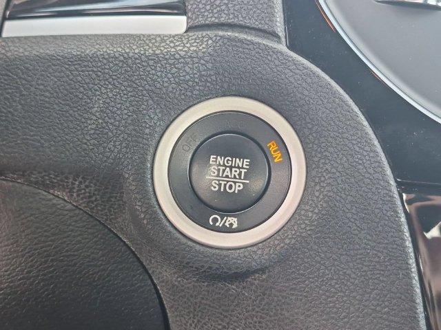 Used 2017 Chrysler 300 S AWD/4WD image 21