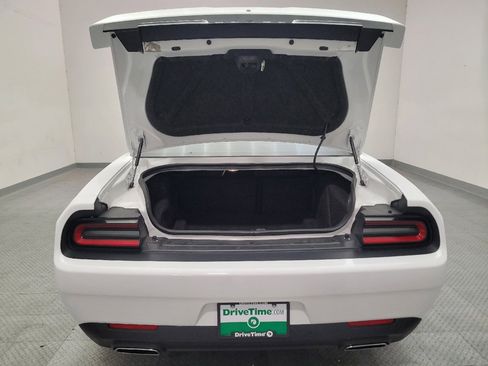 Used 2018 Dodge Challenger SXT Plus RWD image 29