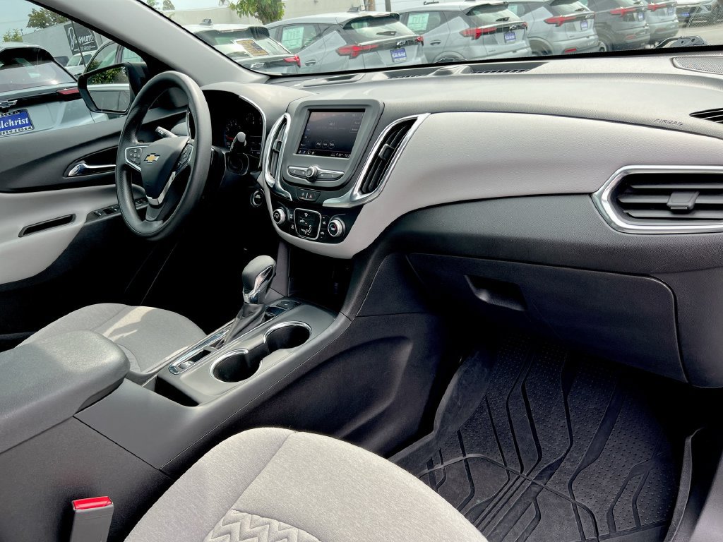 Used 2023 Chevrolet Equinox LS w/ LPO, Floor Liner Package AWD/4WD image 23