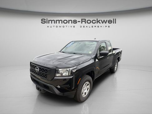 Used 2022 Nissan Frontier S RWD image 1