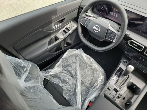New 2026 Nissan Sentra SV w/ SV Convenience Package FWD image 13