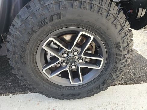 Used 2026 Jeep Gladiator Mojave image 20