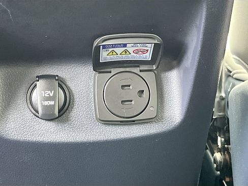 Used 2021 Hyundai Palisade Calligraphy w/ Winter Package image 27