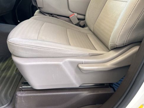 Used 2024 Chevrolet Silverado 2500 LT image 38