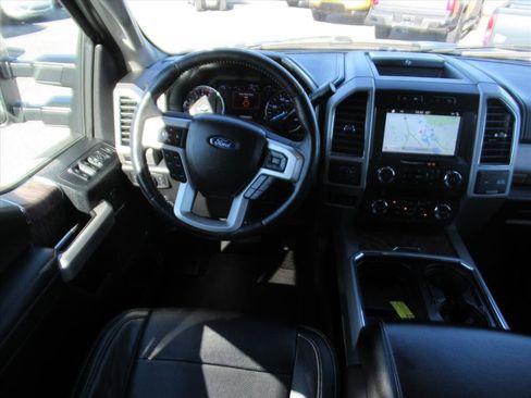 Used 2019 Ford F350 Lariat w/ Lariat Ultimate Package image 15