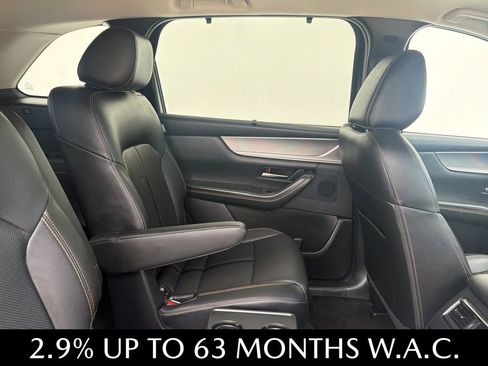 Certified 2024 MAZDA CX-90 Plug-In Hybrid w/ Preferred AWD/4WD image 17